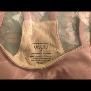 Oiselle Women’s Sports Bra NWT